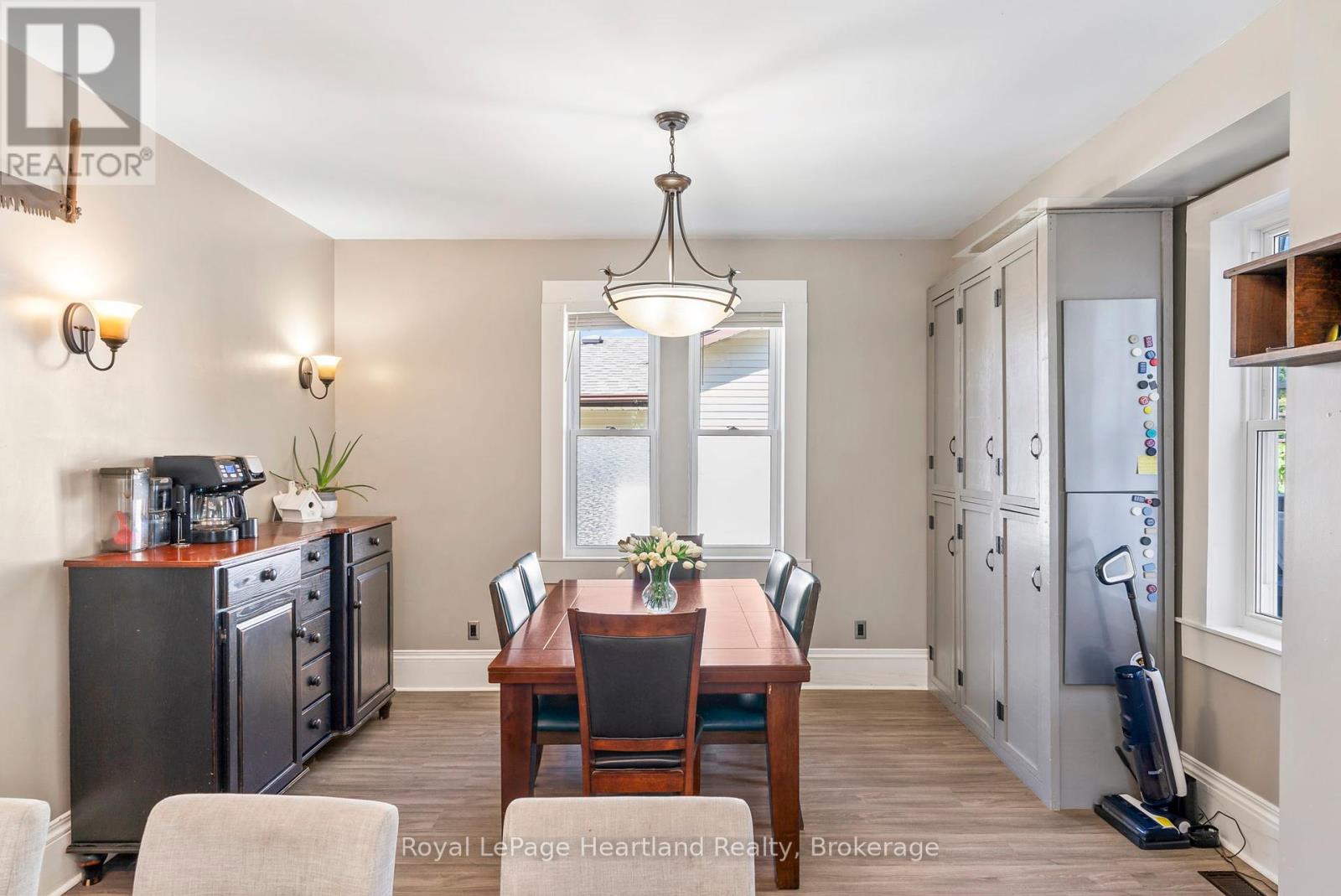 555 Raglan Street, Minto, Ontario  N0G 2P0 - Photo 17 - X12412249