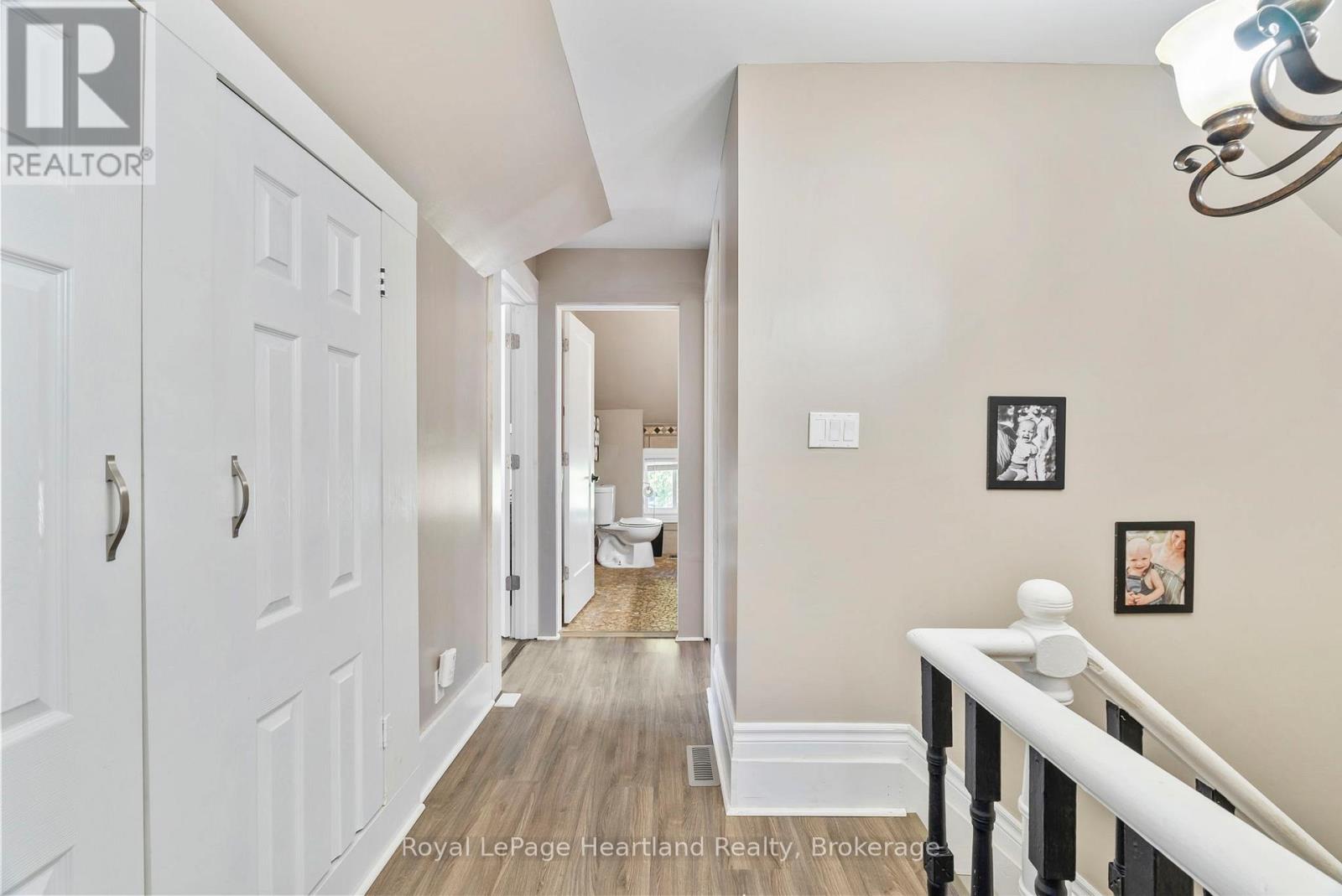 555 Raglan Street, Minto, Ontario  N0G 2P0 - Photo 22 - X12412249