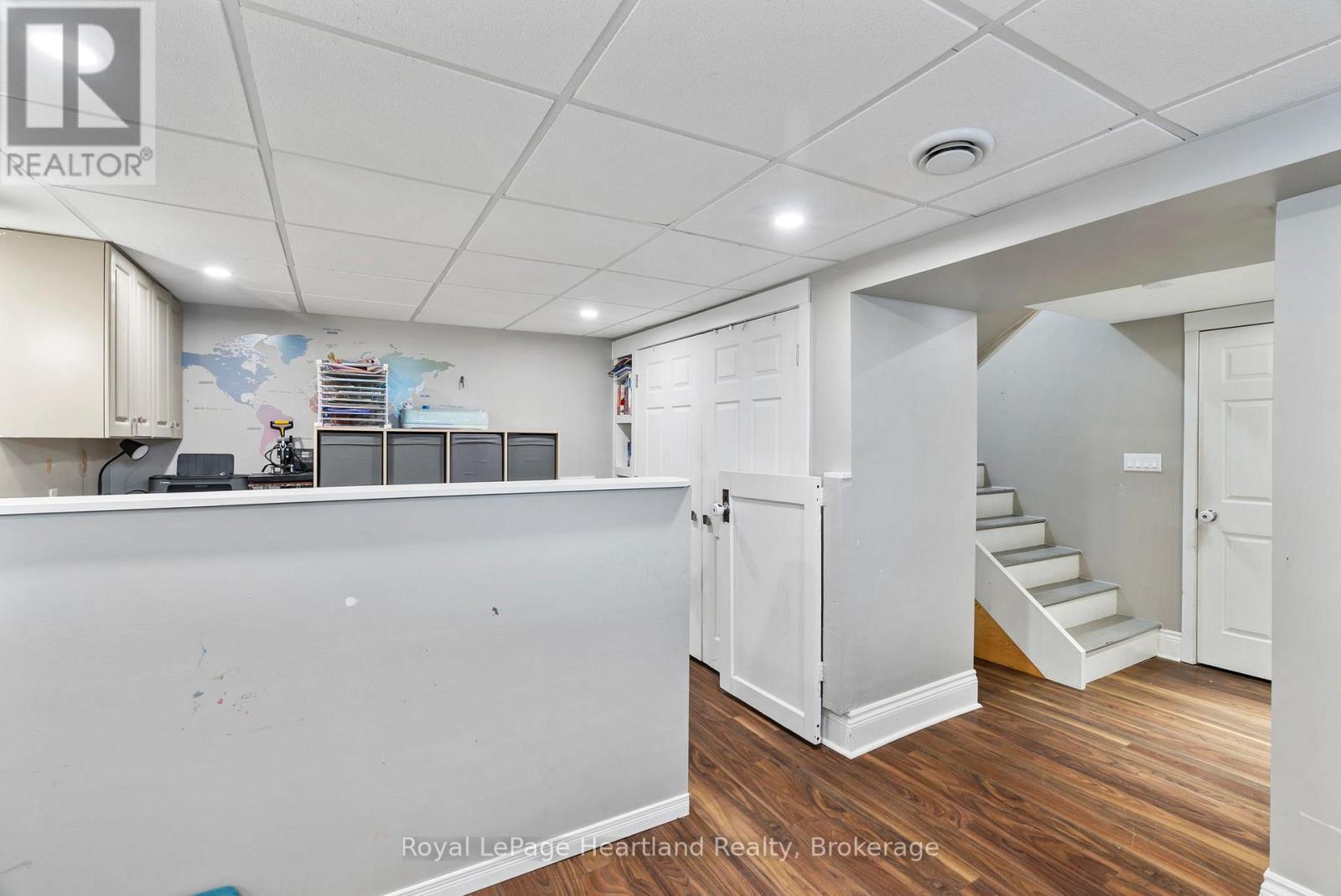 555 Raglan Street, Minto, Ontario  N0G 2P0 - Photo 27 - X12412249