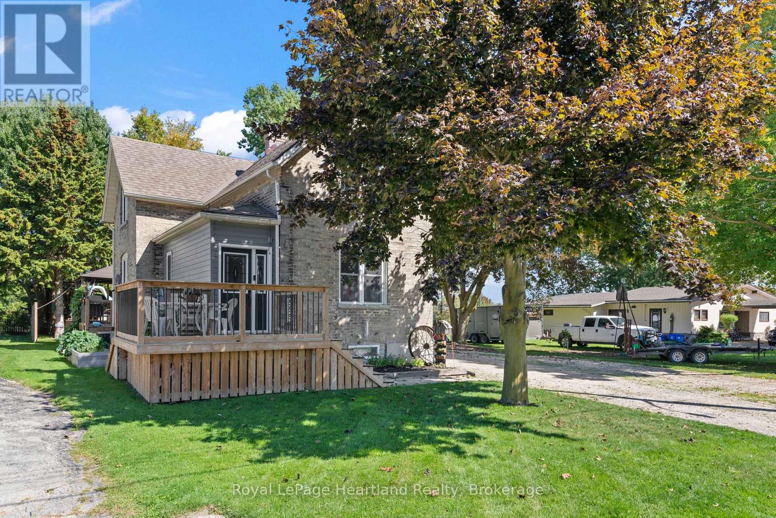 555 Raglan Street, Minto, Ontario  N0G 2P0 - Photo 43 - X12412249