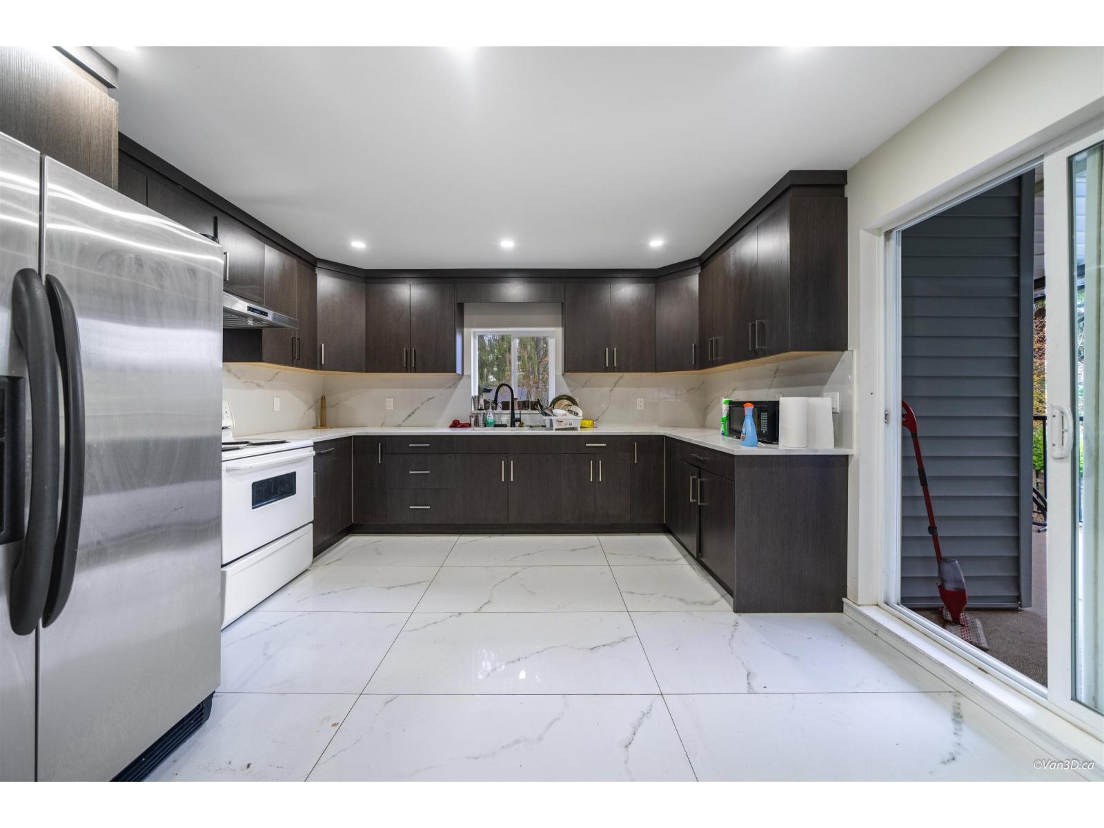 12965 98 Avenue, Surrey, British Columbia  V3T 1B3 - Photo 10 - R3049225