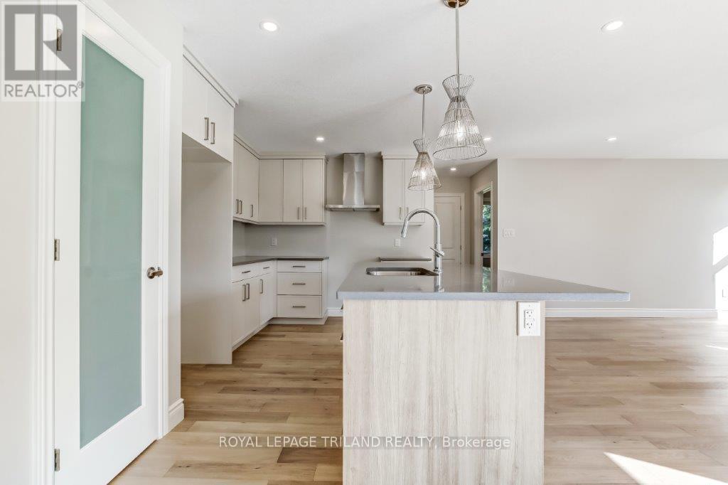 Lot 7 Macleod Court, West Elgin, Ontario  N0L 2P0 - Photo 11 - X12412296