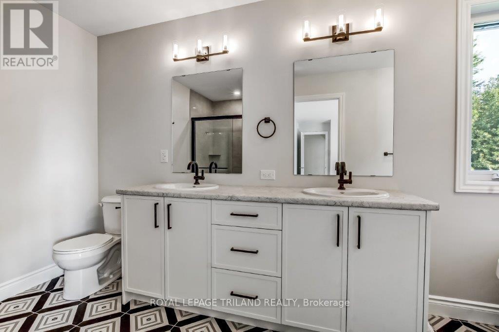 Lot 7 Macleod Court, West Elgin, Ontario  N0L 2P0 - Photo 19 - X12412296