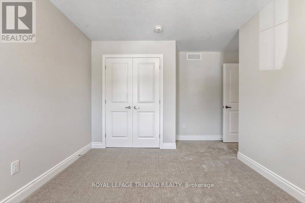 Lot 7 Macleod Court, West Elgin, Ontario  N0L 2P0 - Photo 26 - X12412296