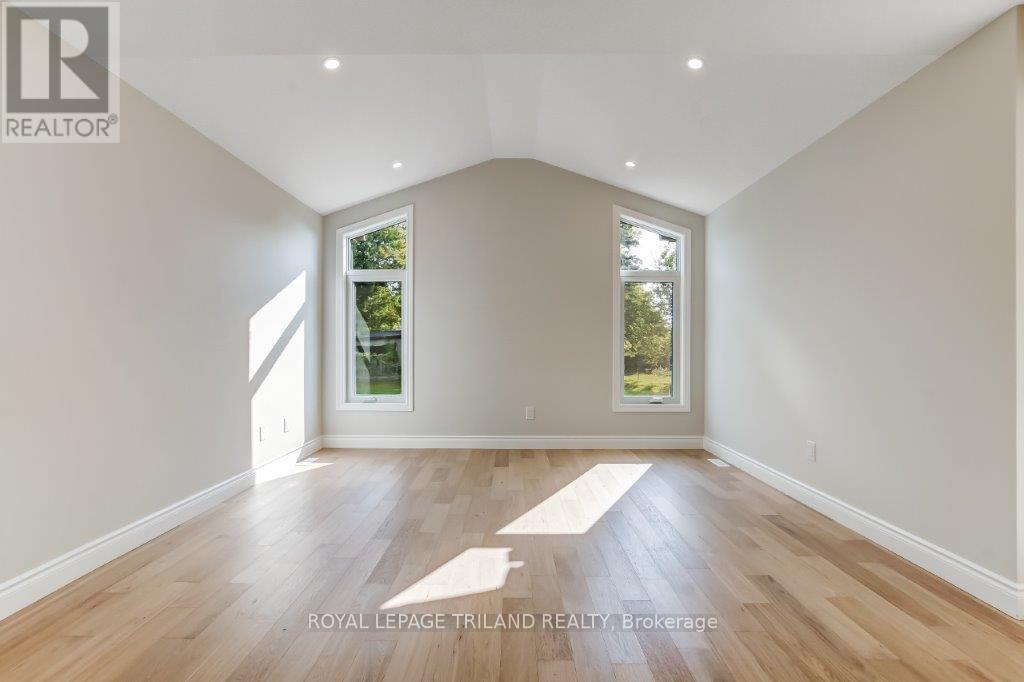 Lot 7 Macleod Court, West Elgin, Ontario  N0L 2P0 - Photo 7 - X12412296