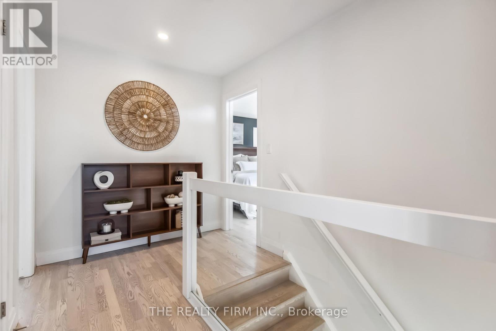 3 - 727 Apricot Drive, London South, Ontario  N6K 5A7 - Photo 21 - X12412344