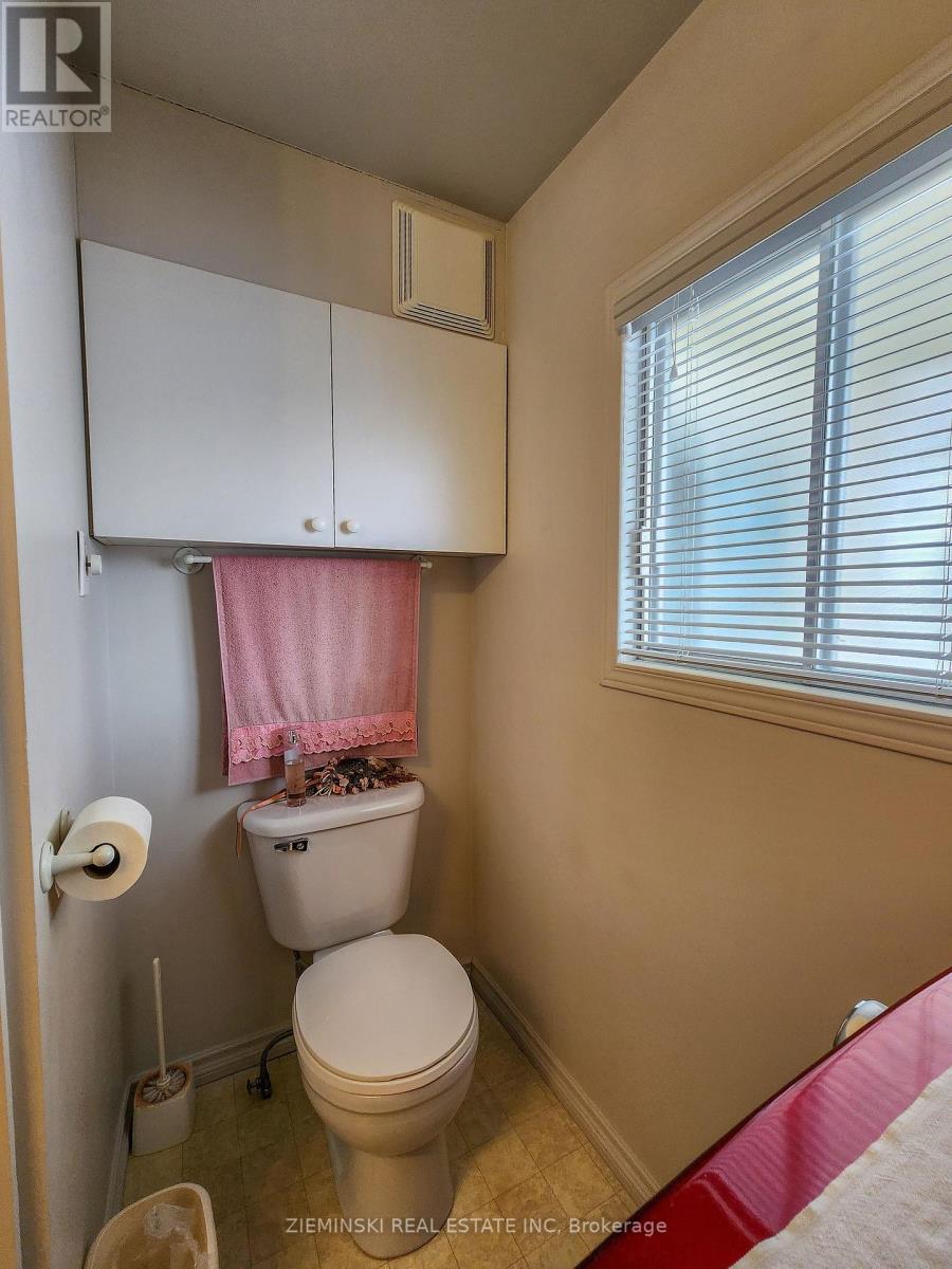 9-8885 11 Highway, Iroquois Falls, Ontario  P0K 1G0 - Photo 20 - T12412291