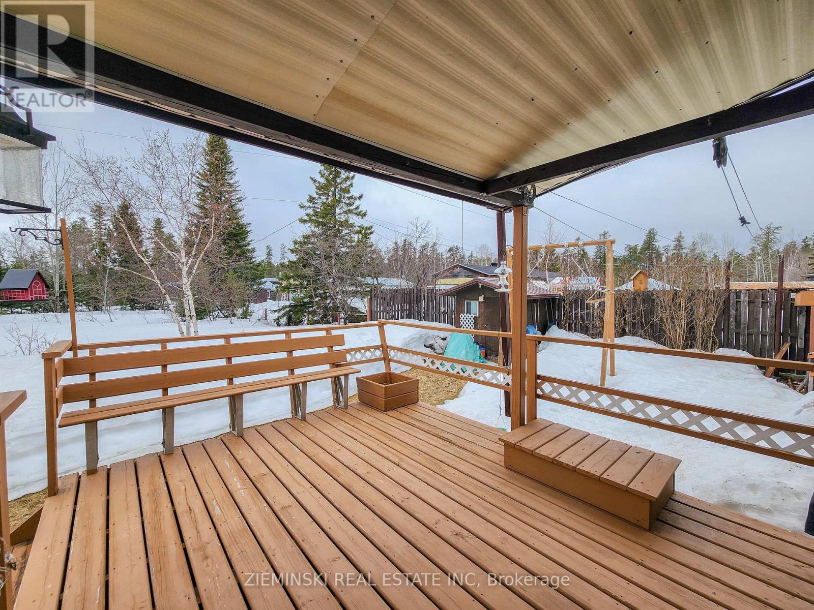 9-8885 11 Highway, Iroquois Falls, Ontario  P0K 1G0 - Photo 8 - T12412291