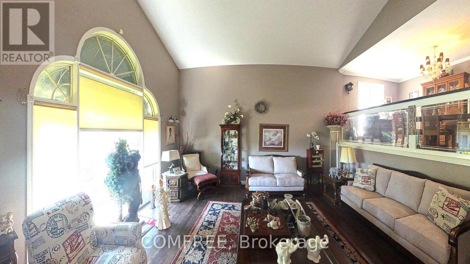 187 Terra Lou Drive, Lakeshore, Ontario  N0R 1A0 - Photo 11 - X12412274
