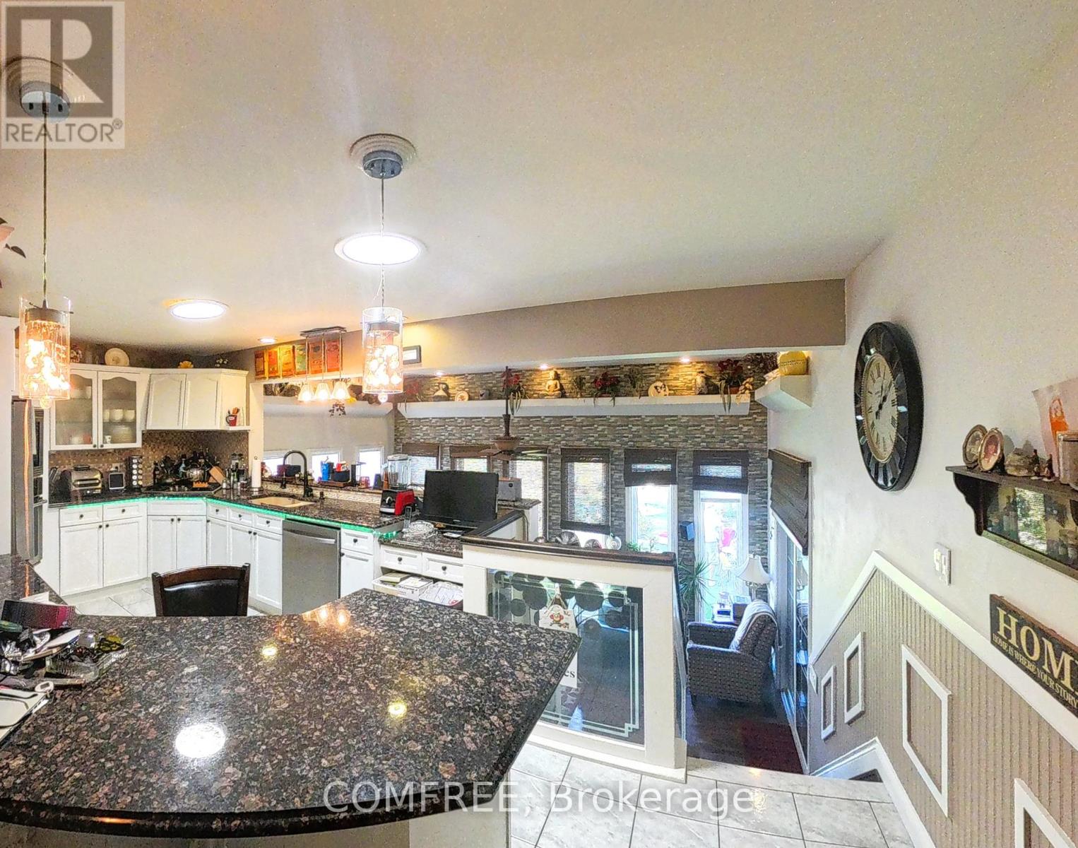 187 Terra Lou Drive, Lakeshore, Ontario  N0R 1A0 - Photo 17 - X12412274