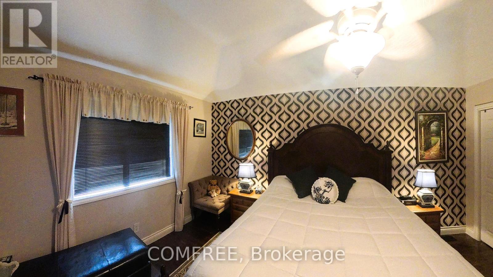 187 Terra Lou Drive, Lakeshore, Ontario  N0R 1A0 - Photo 24 - X12412274