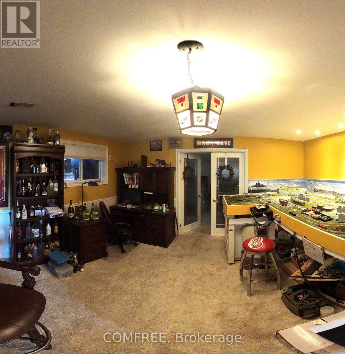 187 Terra Lou Drive, Lakeshore, Ontario  N0R 1A0 - Photo 31 - X12412274