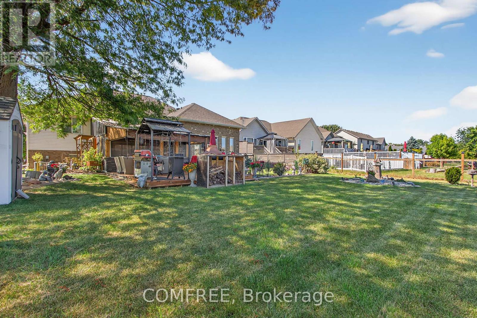 187 Terra Lou Drive, Lakeshore, Ontario  N0R 1A0 - Photo 4 - X12412274