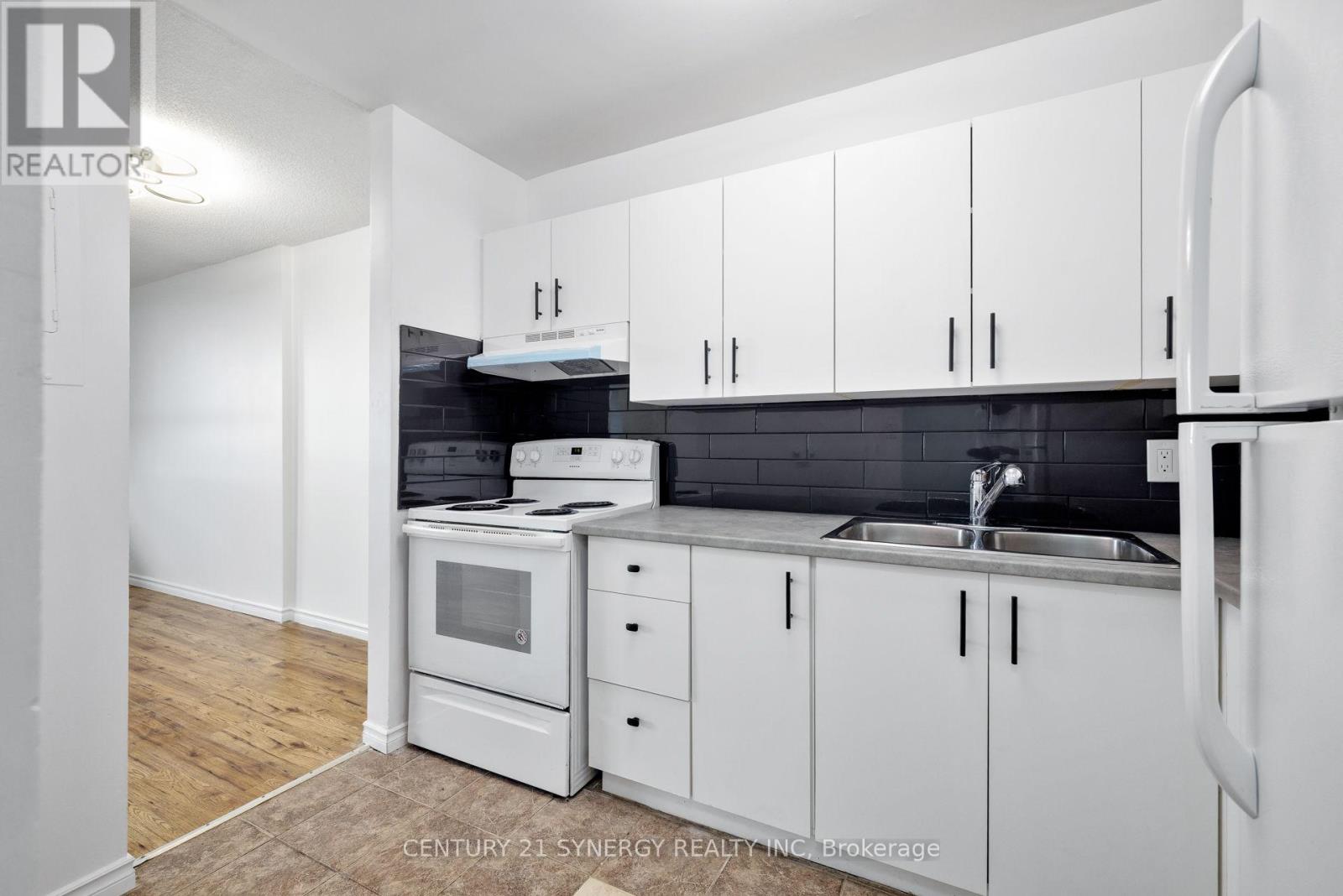 1410 - 2020 Jasmine Crescent, Ottawa, Ontario  K1J 8K5 - Photo 21 - X12412288
