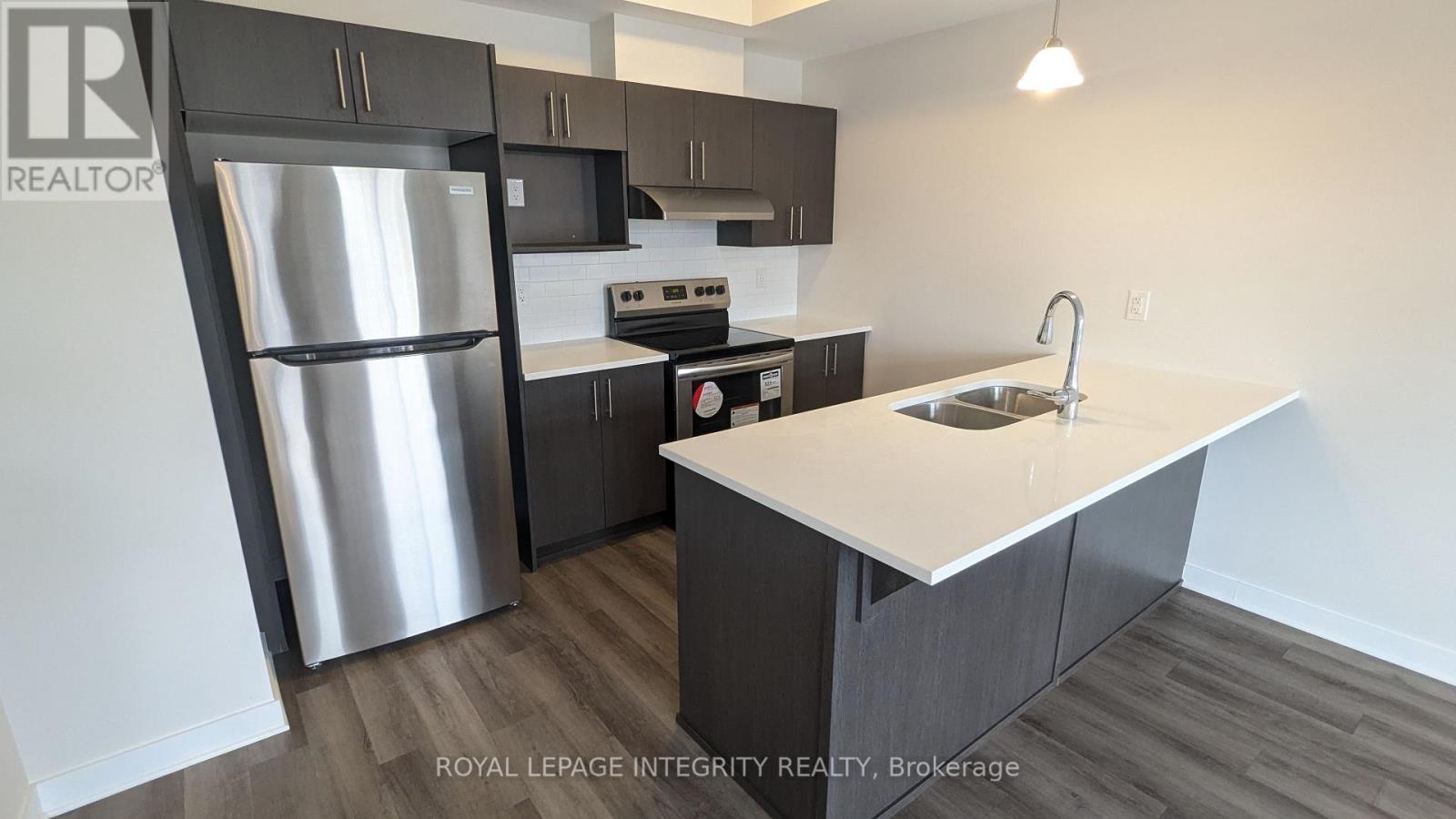 76 Franchise Private, Ottawa, Ontario  K2V 0S6 - Photo 11 - X12412324