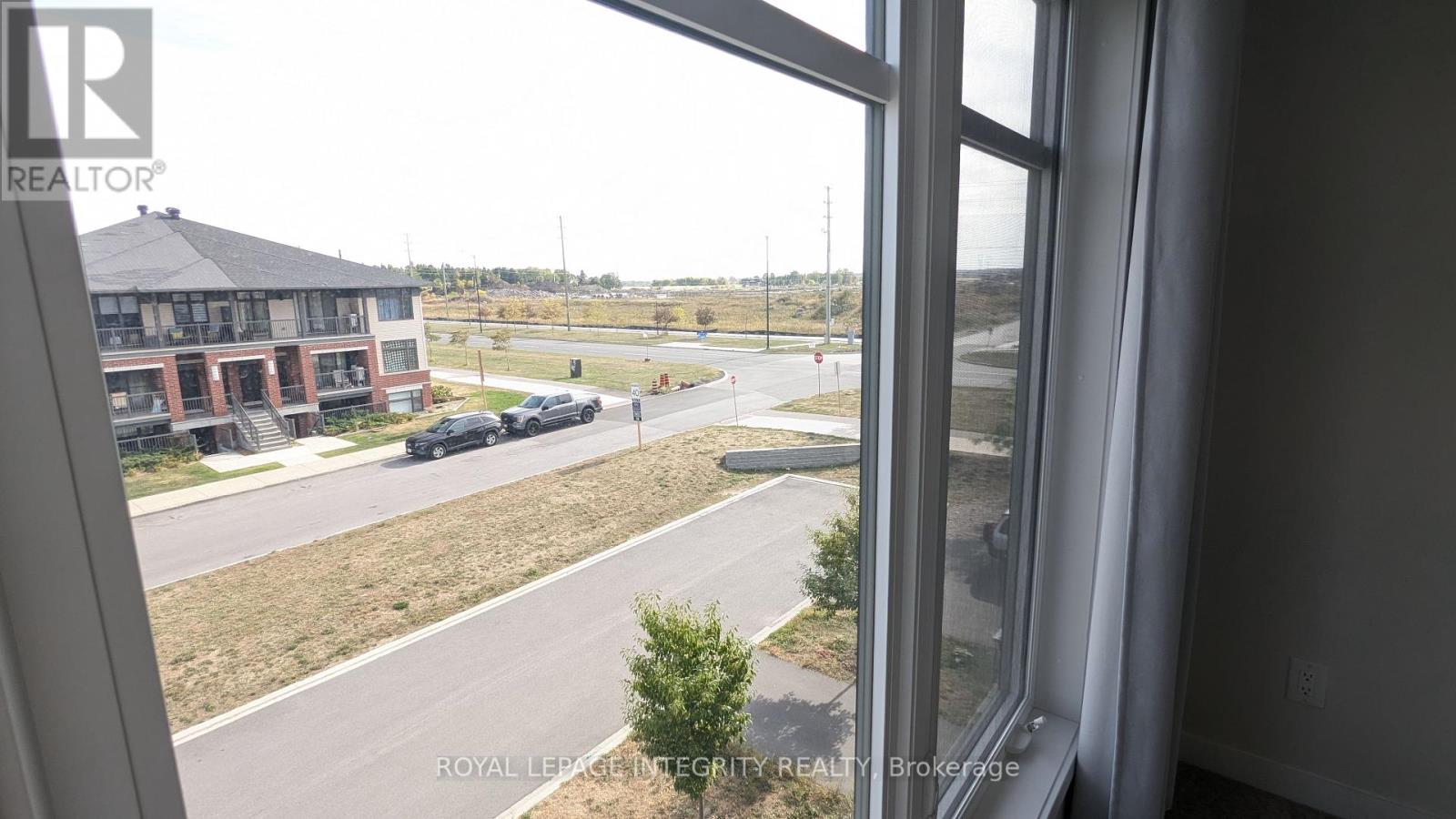 76 Franchise Private, Ottawa, Ontario  K2V 0S6 - Photo 18 - X12412324