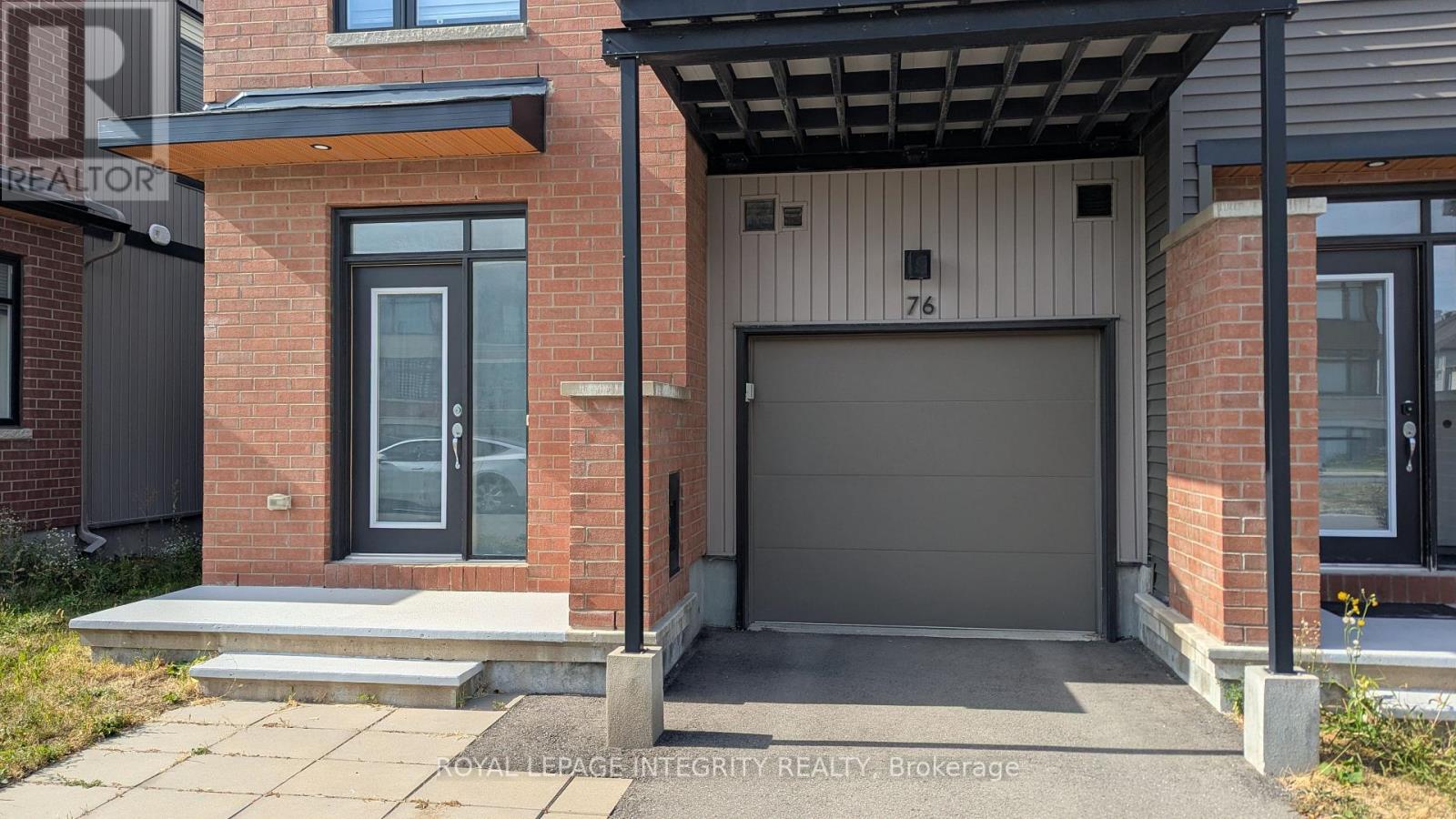 76 Franchise Private, Ottawa, Ontario  K2V 0S6 - Photo 2 - X12412324
