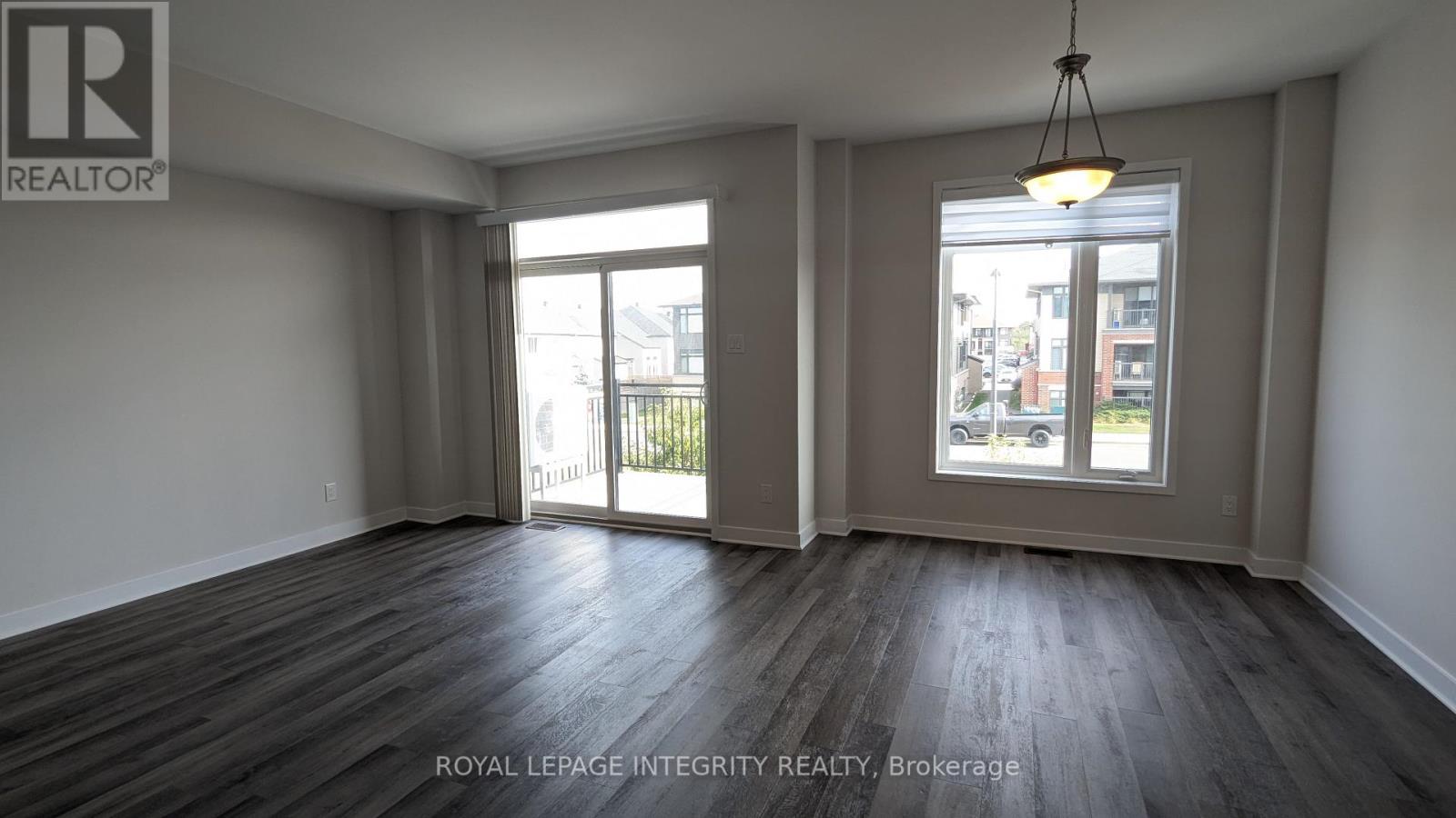 76 Franchise Private, Ottawa, Ontario  K2V 0S6 - Photo 8 - X12412324