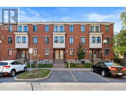 12 CRISPIN PRIVATE, Ottawa, Ontario