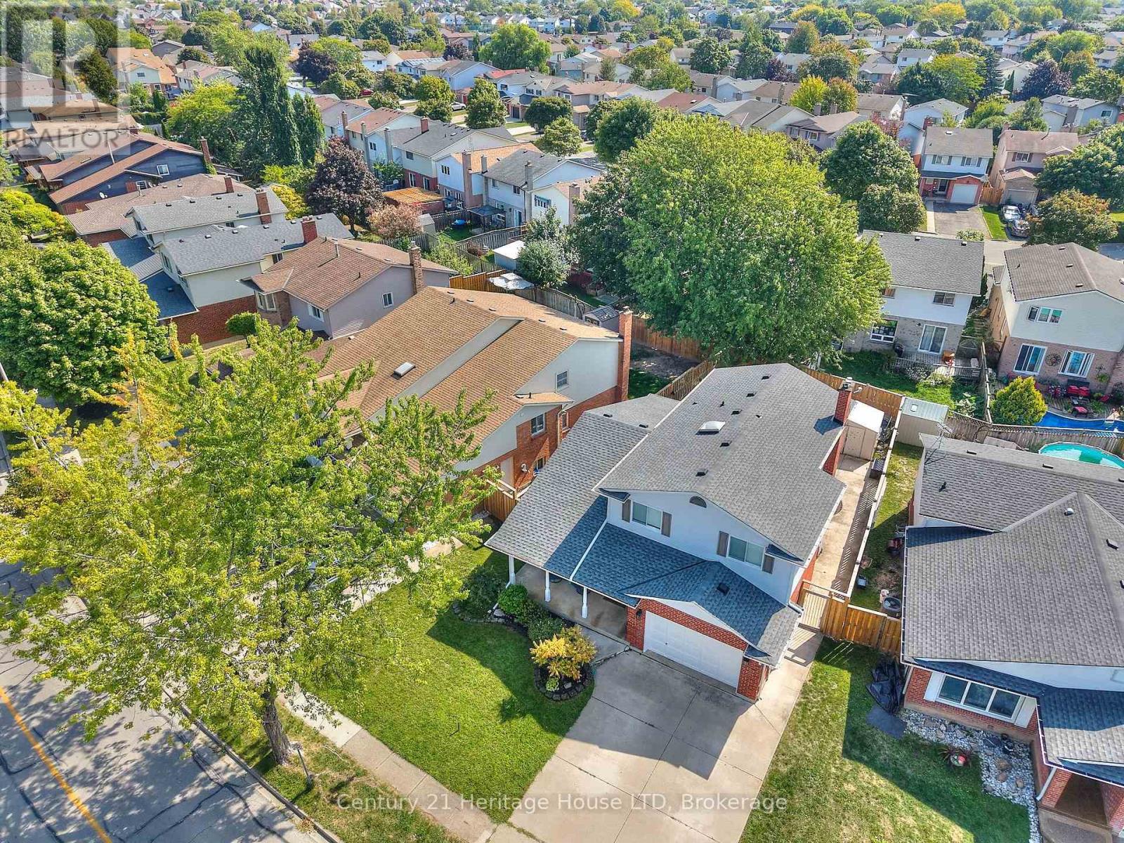 57 Keefer Road, Thorold (Confederation Heights), Ontario  L2V 4W5 - Photo 44 - X12412213