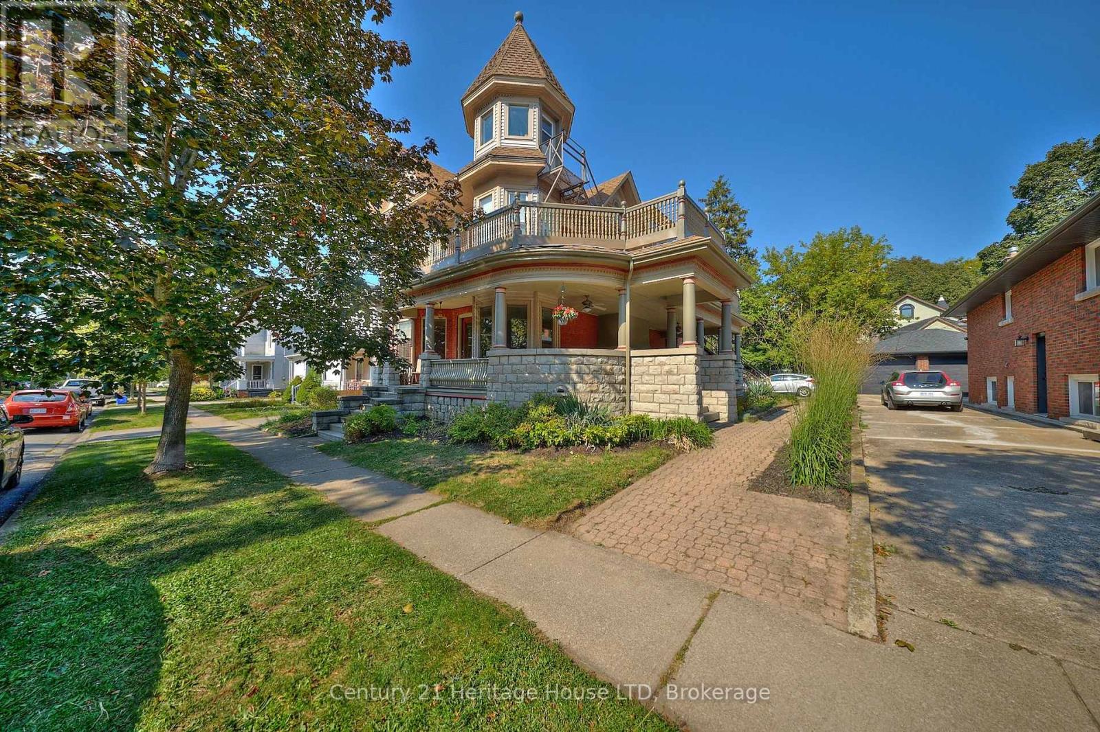 Property at 8 MONTEBELLO PLACE image 1