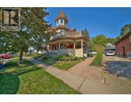 8 MONTEBELLO PLACE, St. Catharines, Ontario