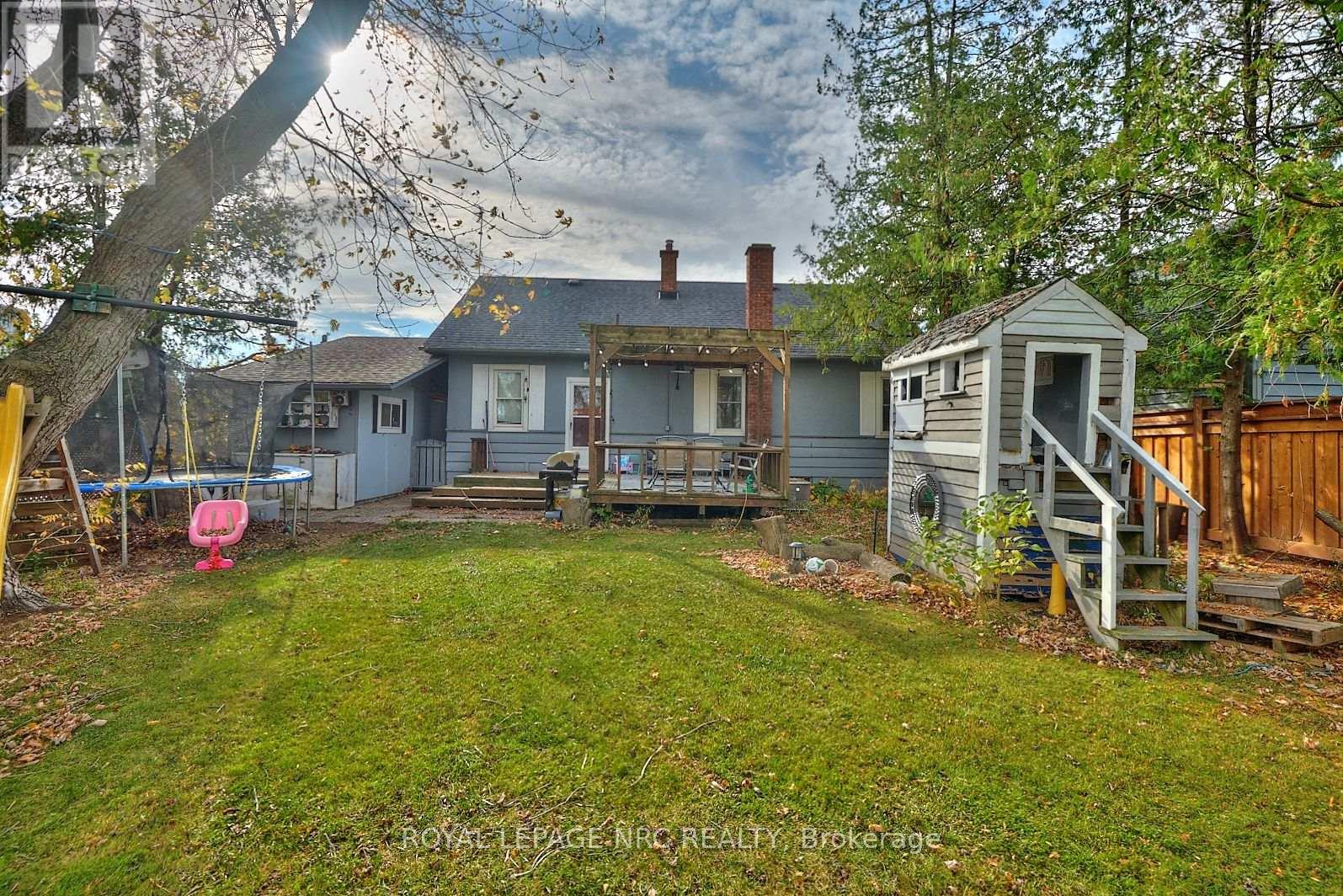 5079 Park Avenue, Lincoln, Ontario  L3J 0H9 - Photo 10 - X12412272