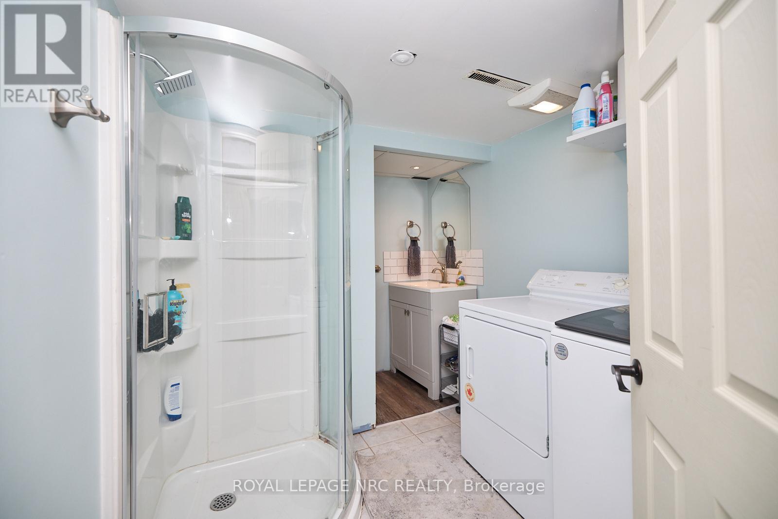5079 Park Avenue, Lincoln, Ontario  L3J 0H9 - Photo 28 - X12412272