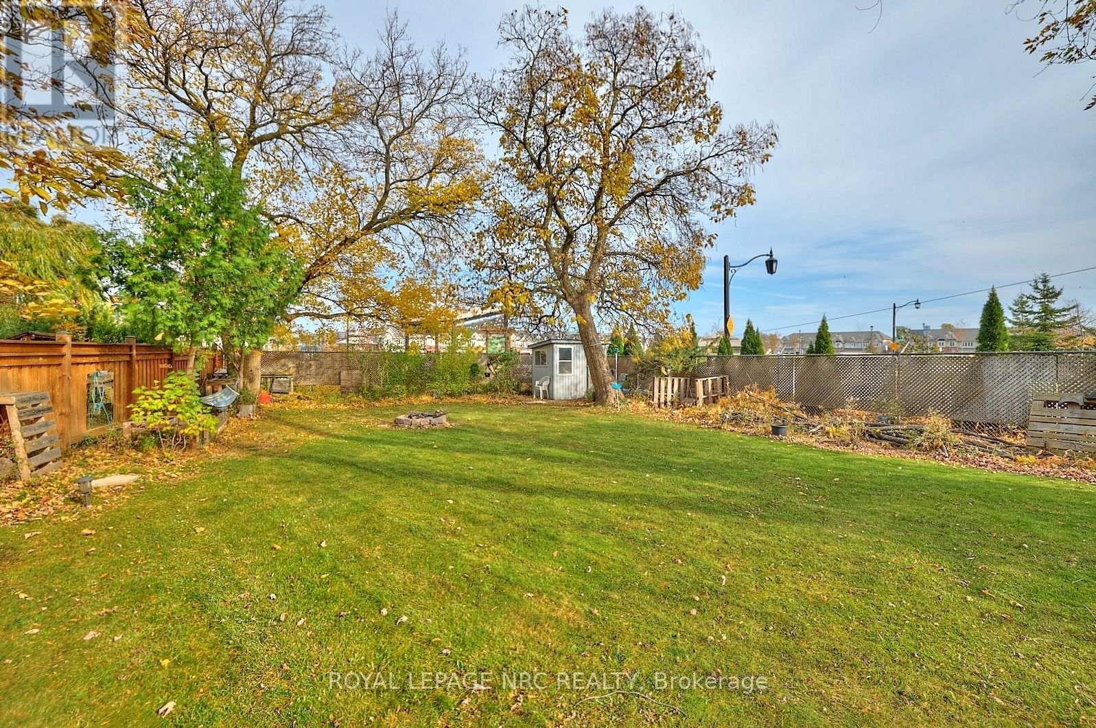 5079 Park Avenue, Lincoln, Ontario  L3J 0H9 - Photo 6 - X12412272