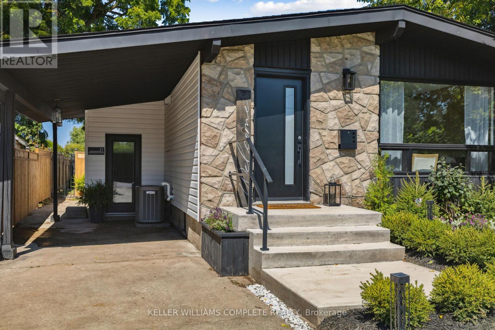 71 Jarrow Road, St. Catharines, Ontario  L2M 1B7 - Photo 2 - X12412295