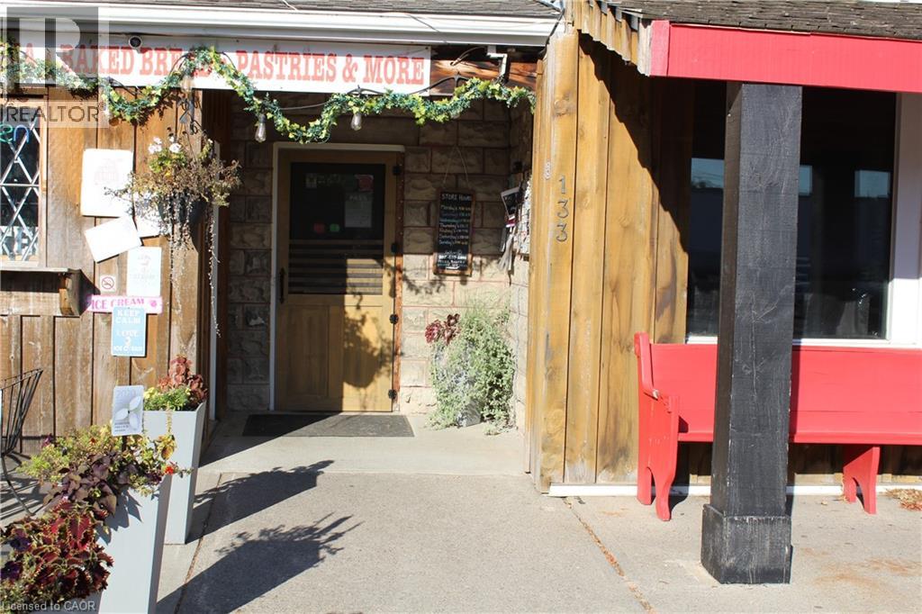 133 Freelton Road, Freelton, Ontario  L8B 0Z5 - Photo 4 - 40771315