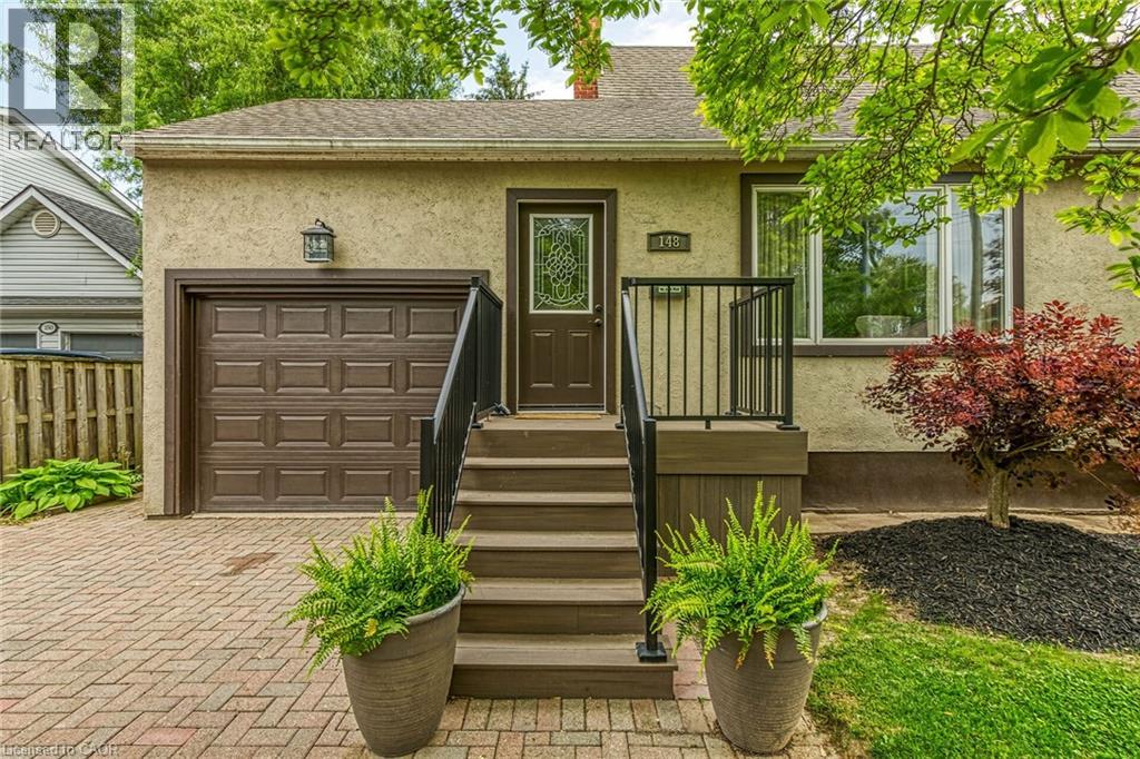 148 Lakeshore Road, St. Catharines, Ontario  L2N 2V1 - Photo 2 - 40771305