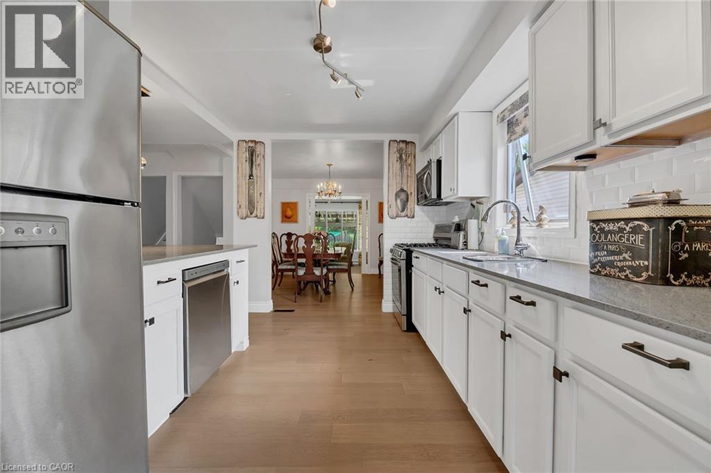 148 Lakeshore Road, St. Catharines, Ontario  L2N 2V1 - Photo 9 - 40771305