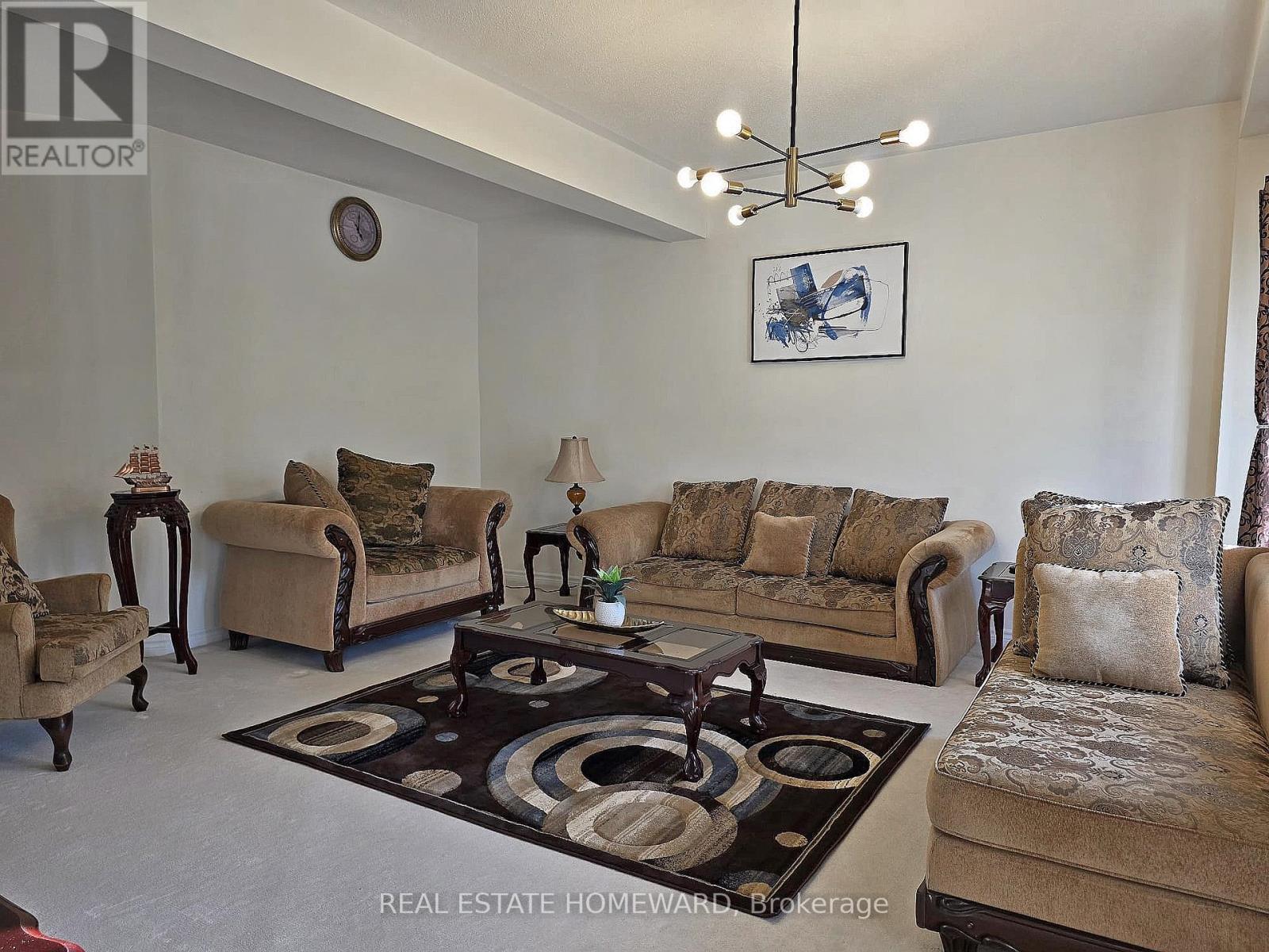 23 Pathmaster Road, Brampton, Ontario  L6P 2G8 - Photo 14 - W12407321