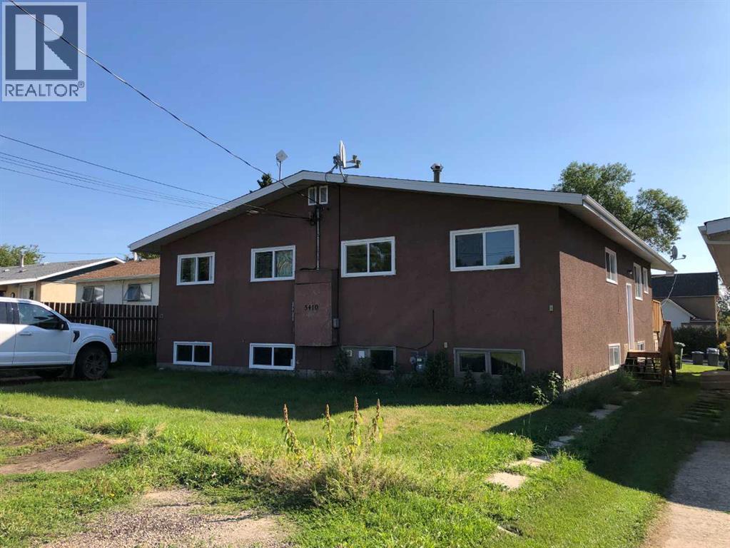 5410 55 Street, Ponoka, Alberta  T4J 1L8 - Photo 3 - A2257225