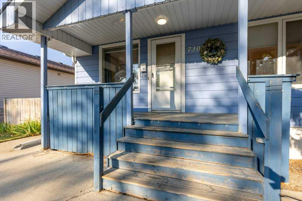 Property at 730 12A Street N image 2