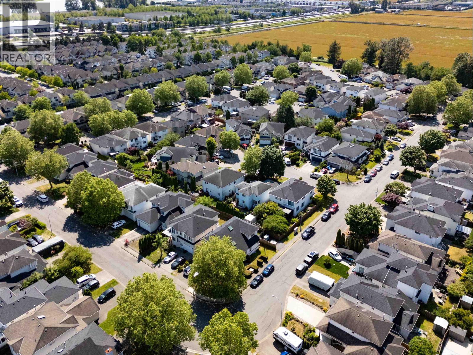 5531 Garratt Court, Richmond, British Columbia  V6V 2P4 - Photo 4 - R3043391
