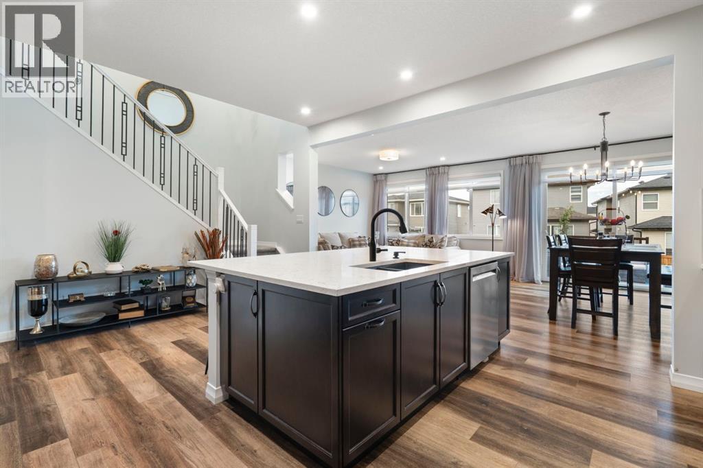 306 Corner Meadows Way Ne, Calgary, Alberta  T2N 1Y4 - Photo 6 - A2248246
