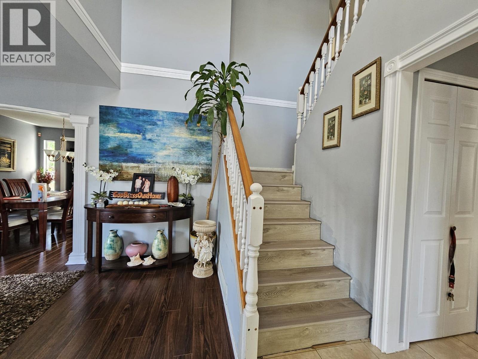 5531 Garratt Court, Richmond, British Columbia  V6V 2P4 - Photo 9 - R3043391