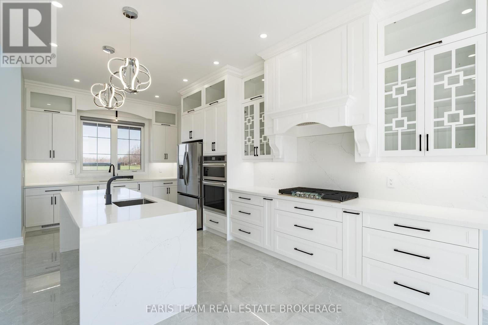 409381 Grey Road 4, Grey Highlands, Ontario  N0C 1M0 - Photo 5 - X12348603