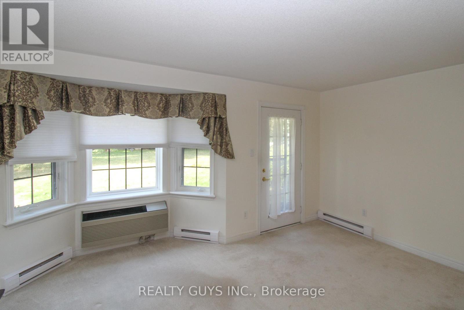 4 - 693 Whitaker Street, Peterborough, Ontario K9H 7K3 - Photo 27 - X12412187