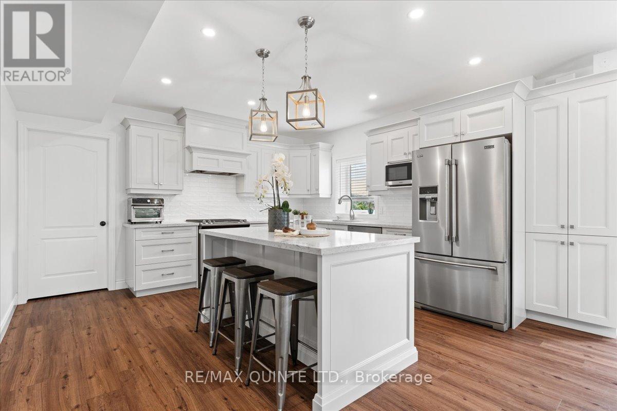 806 Newburgh Road, Stone Mills, Ontario  K7R 3L2 - Photo 35 - X12412315