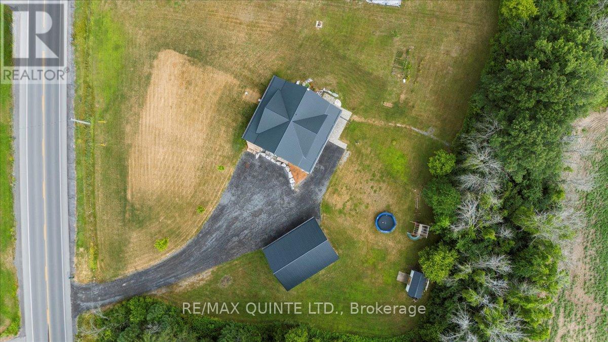 806 Newburgh Road, Stone Mills, Ontario  K7R 3L2 - Photo 49 - X12412315
