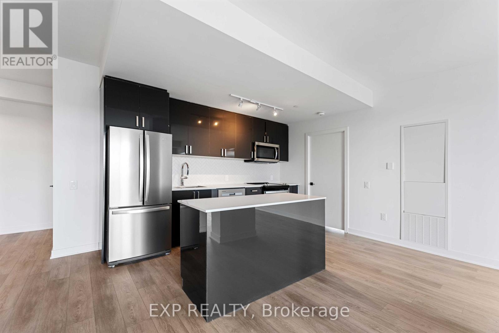 1217 - 2782 Barton St Street E, Hamilton, Ontario  L8E 0L3 - Photo 8 - X12350903