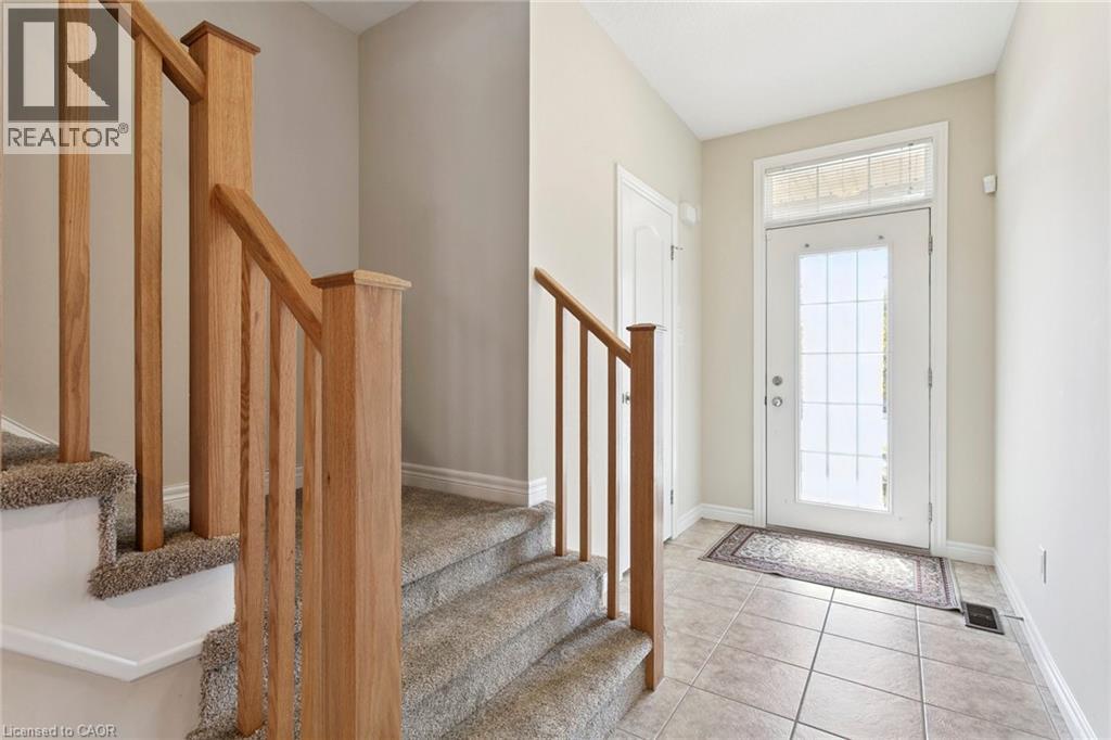 50 Mosaic Drive, Waterdown, Ontario  L8B 0V5 - Photo 5 - 40771175