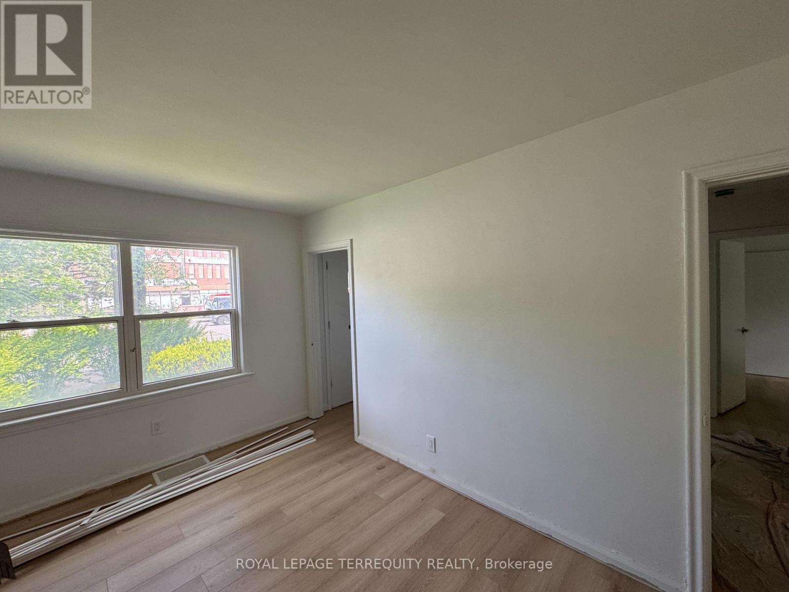 191 Finch Avenue W, Toronto, Ontario  M2R 1M2 - Photo 5 - C12412067