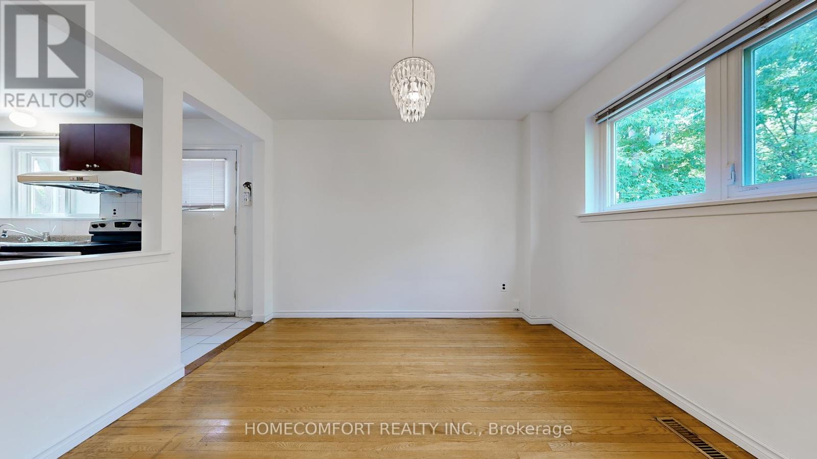 288 Woodsworth Road, Toronto (St. Andrew-Windfields), Ontario  M2L 2T6 - Photo 10 - C12412088
