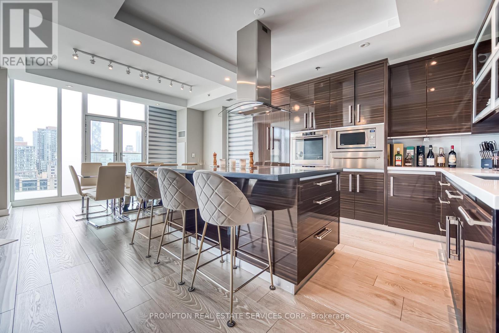 1105 - 220 George Street, Toronto, Ontario  M5A 2N1 - Photo 13 - C12412136