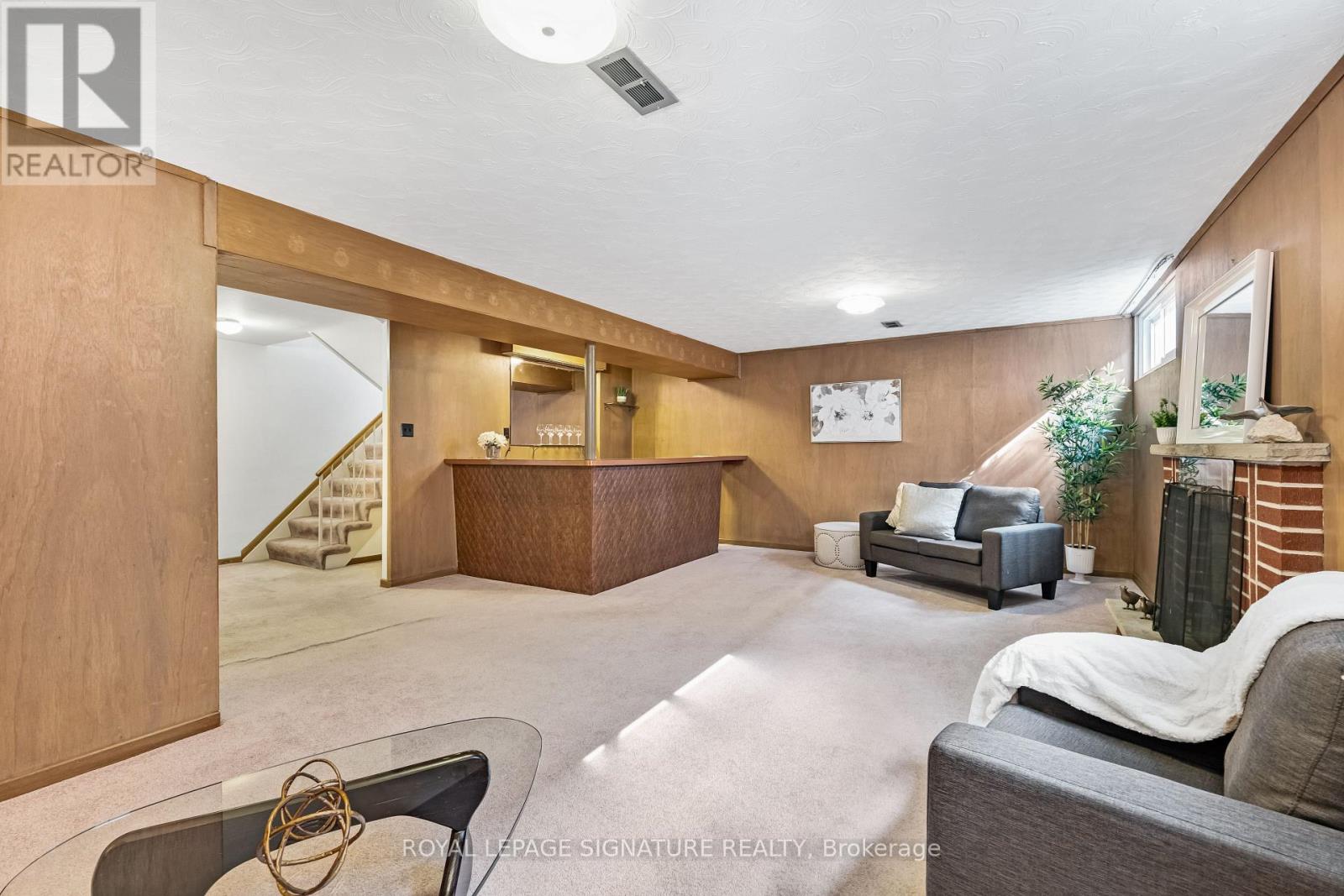 186 Burbank Drive, Toronto (Bayview Village), Ontario  M2K 1P4 - Photo 23 - C12412164