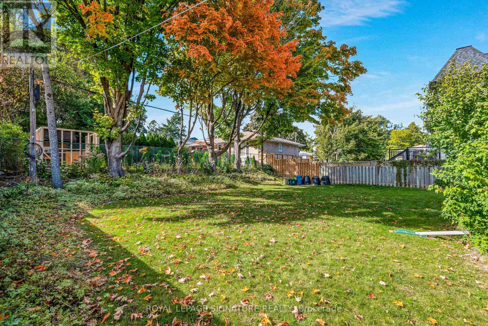 186 Burbank Drive, Toronto (Bayview Village), Ontario  M2K 1P4 - Photo 34 - C12412164